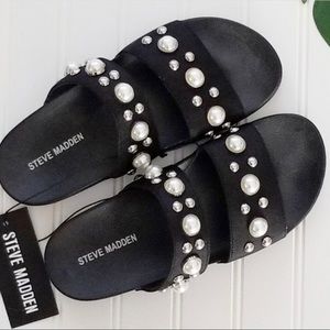 Steve Madden pearl slides / sandals
